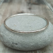 Load image into Gallery viewer, Sterling Silver Hammered Round Bangle