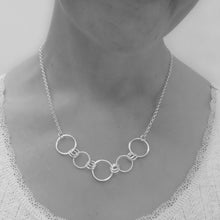 Load image into Gallery viewer, Sterling Silver Beaded Circle Link Necklace
