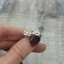 Load image into Gallery viewer, Sterling Silver Pebble Stud Earrings with Copper Stars