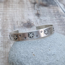 Load image into Gallery viewer, Sterling Silver Star Cuff Bangle