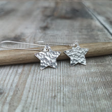 Load image into Gallery viewer, Sterling Silver Long Hammered Star Earrings