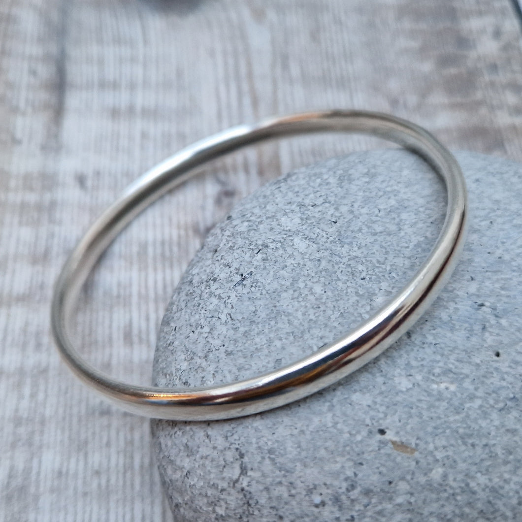 Sterling Silver Smooth Heavy Round Bangle