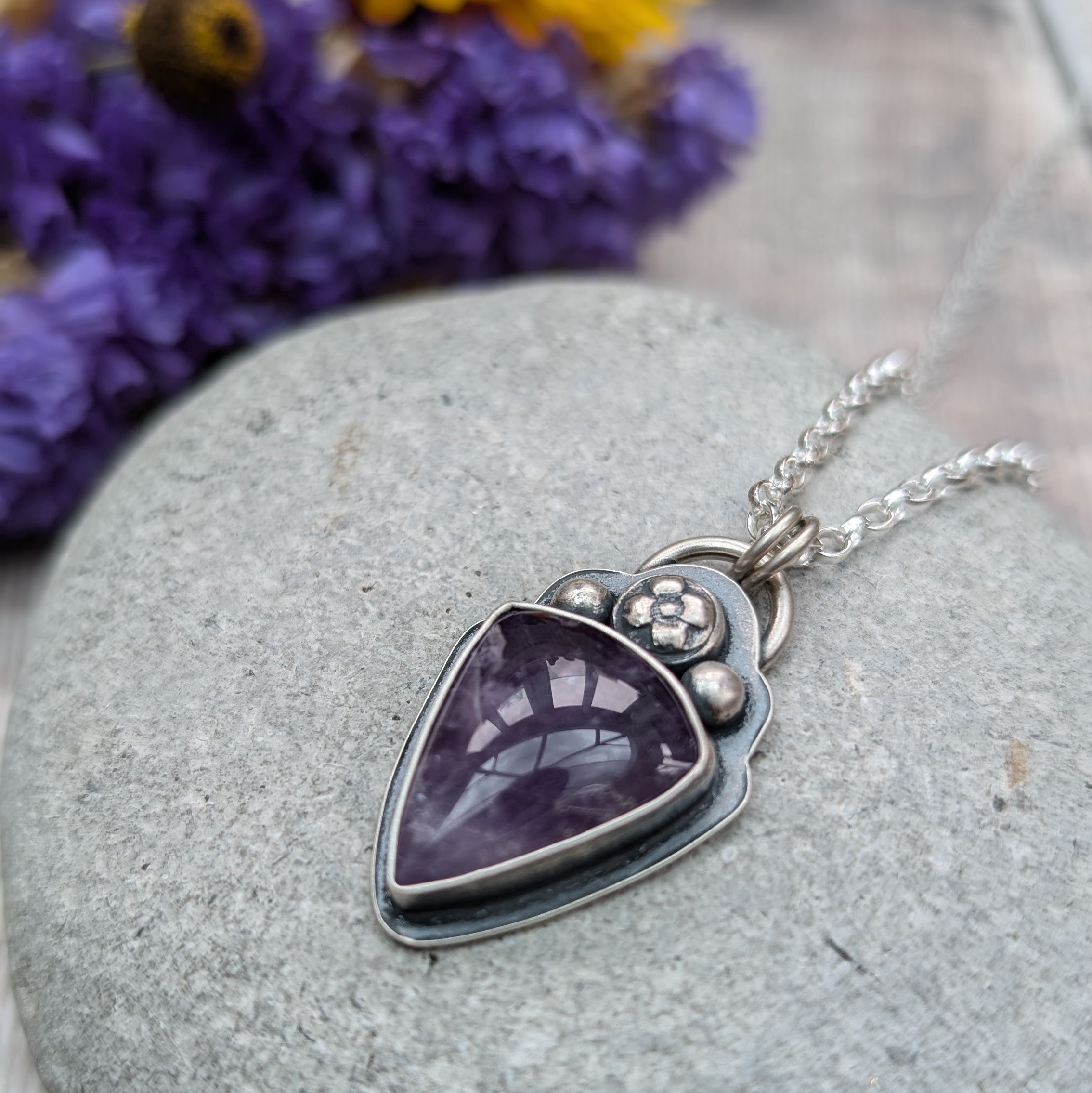 Amethyst deals flower necklace