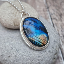 Load image into Gallery viewer, Sterling Silver and Labradorite Gemstone Oval Necklace