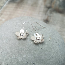 Load image into Gallery viewer, Sterling Silver Flower Earrings